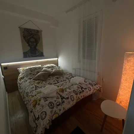 Apartman Dora Ruma Exterior photo